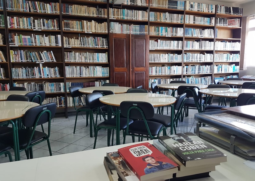 biblioteca